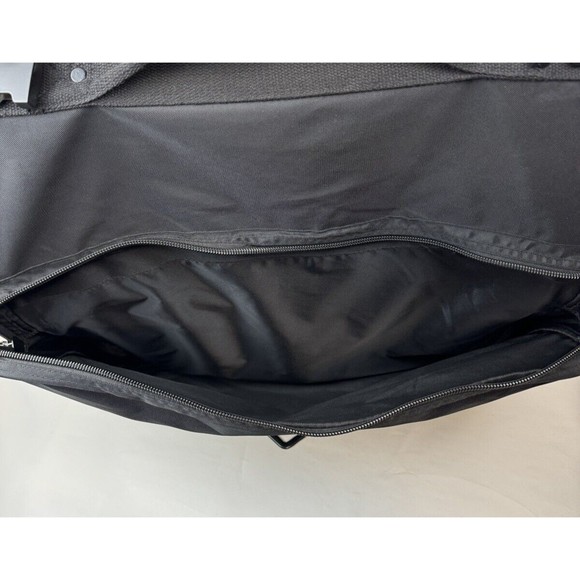 A. Saks Lightweight 46” Expandable Garment Bag NWT - Picture 9 of 13